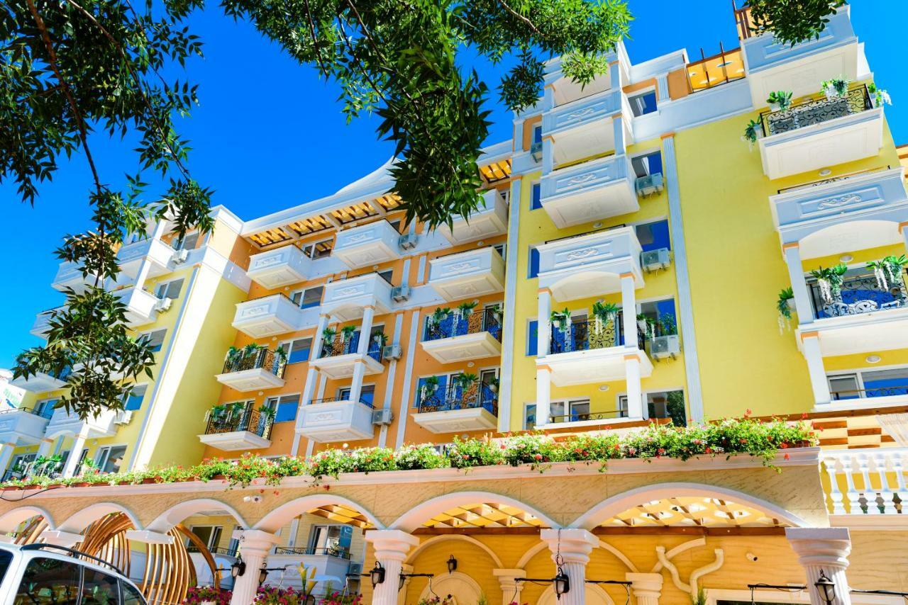 Sweet Homes Apartments Pantai Sunny Bagian luar foto