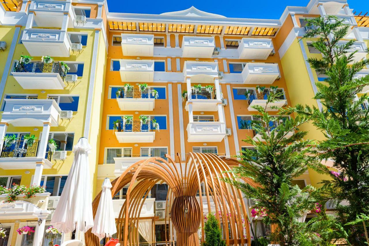 Sweet Homes Apartments Pantai Sunny Bagian luar foto