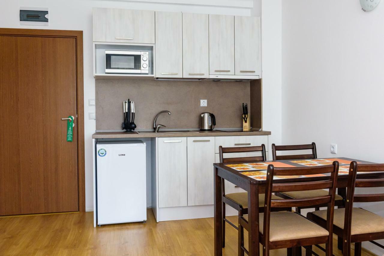 Sweet Homes Apartments Pantai Sunny Bagian luar foto