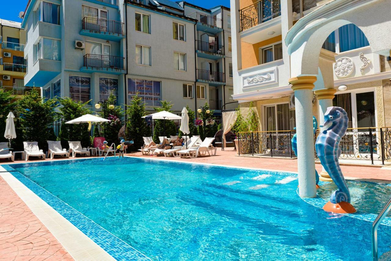 Sweet Homes Apartments Pantai Sunny Bagian luar foto