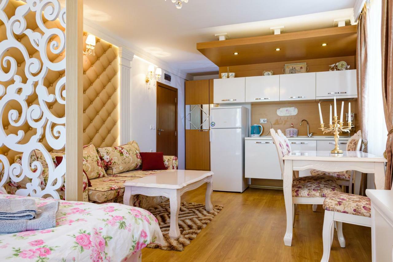 Sweet Homes Apartments Pantai Sunny Bagian luar foto