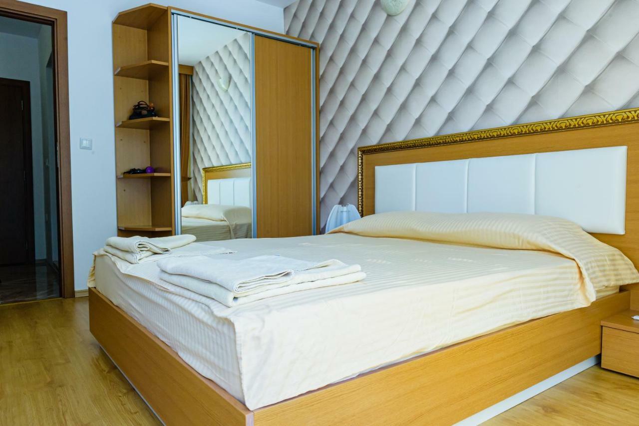 Sweet Homes Apartments Pantai Sunny Bagian luar foto