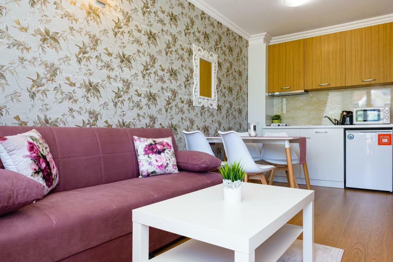Sweet Homes Apartments Pantai Sunny Bagian luar foto