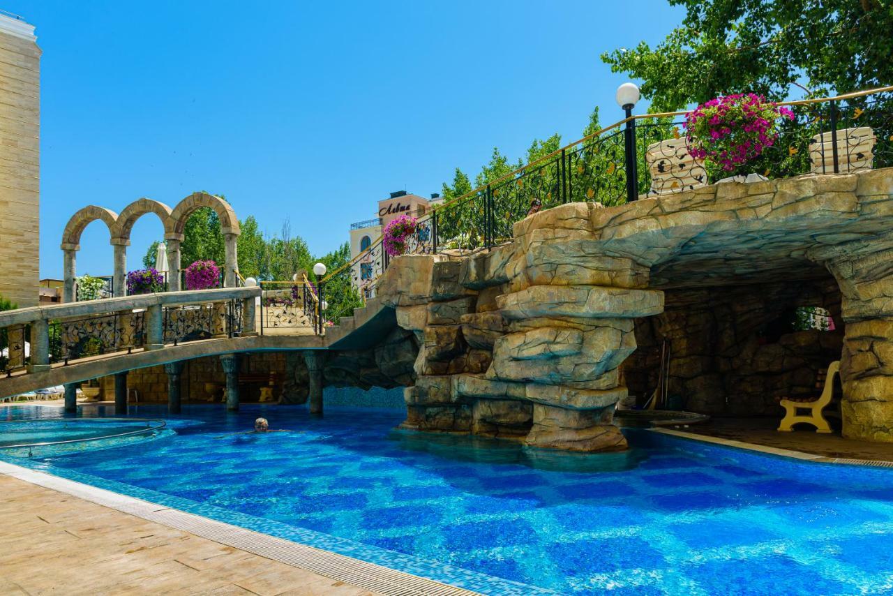 Sweet Homes Apartments Pantai Sunny Bagian luar foto