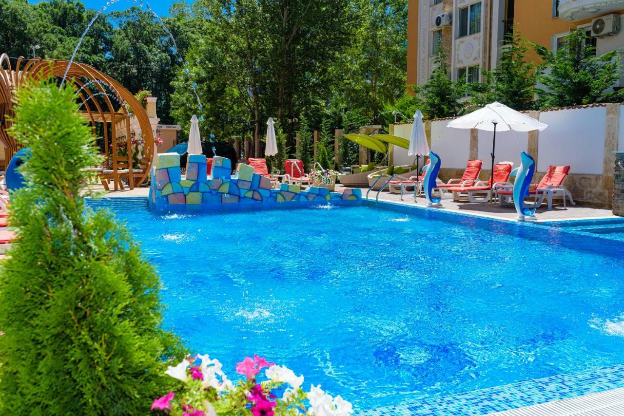 Sweet Homes Apartments Pantai Sunny Bagian luar foto
