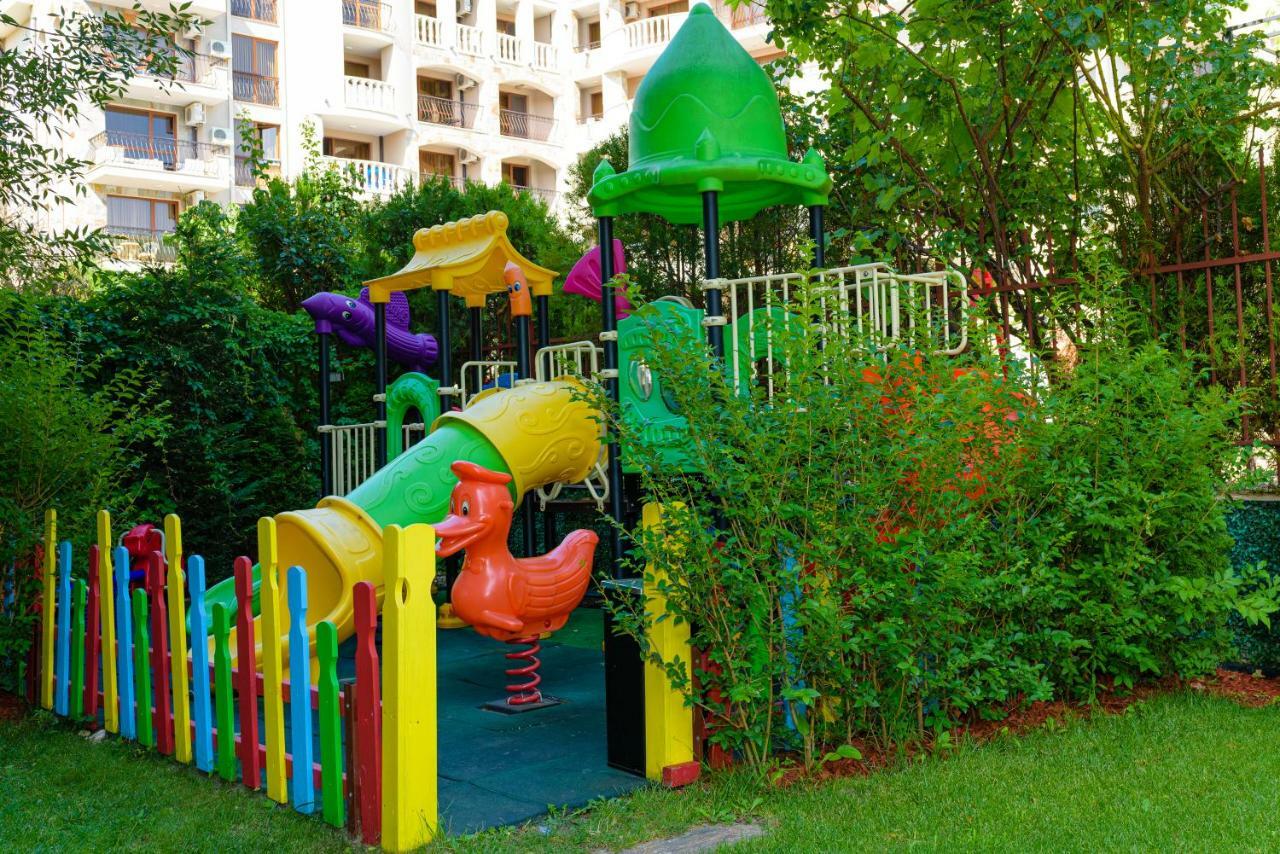 Sweet Homes Apartments Pantai Sunny Bagian luar foto